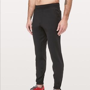 -SOLD- Lululemon Men’s Surge Jogger 29”